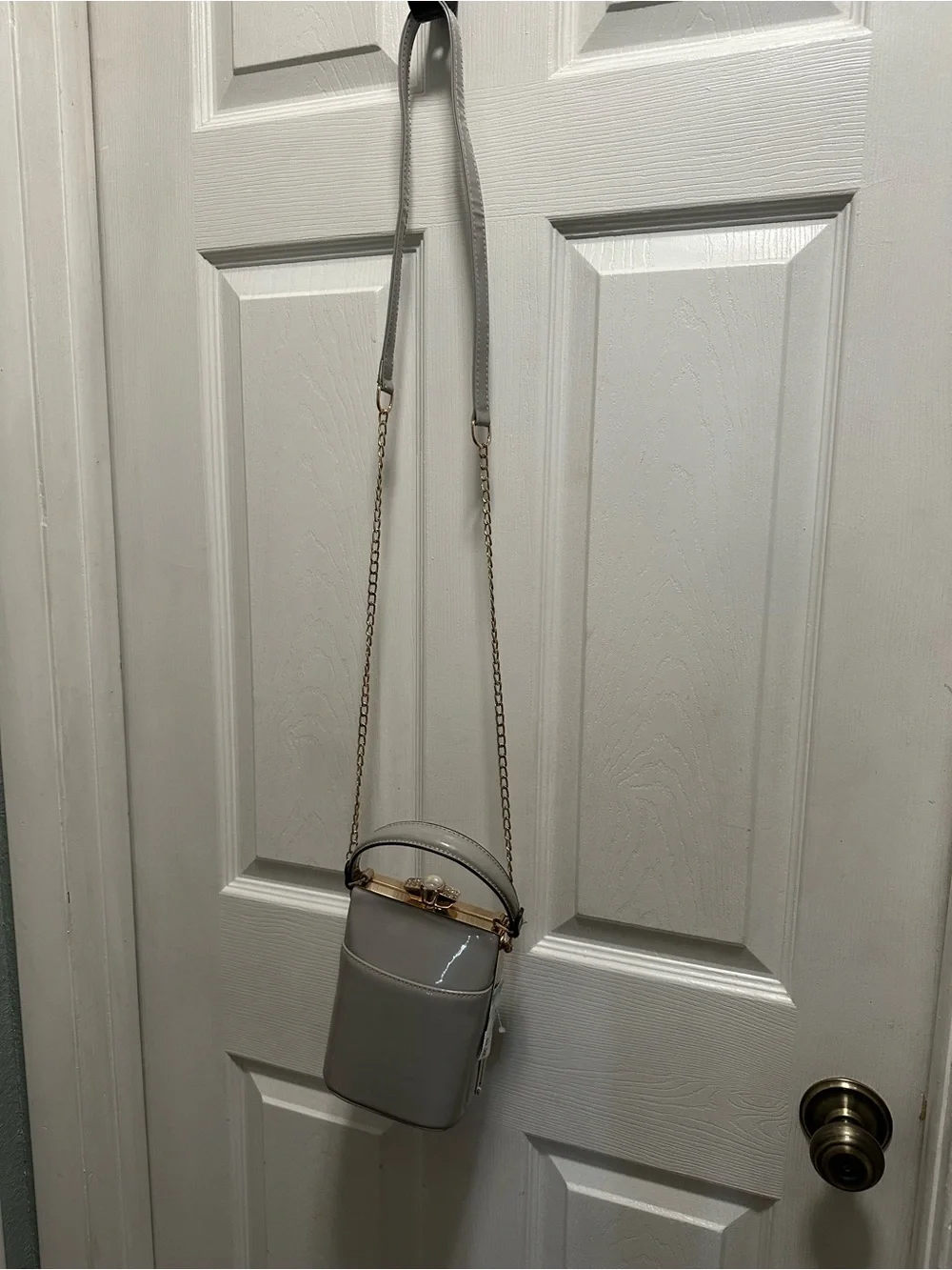 La Terre Vegan Crossbody Bag - Black